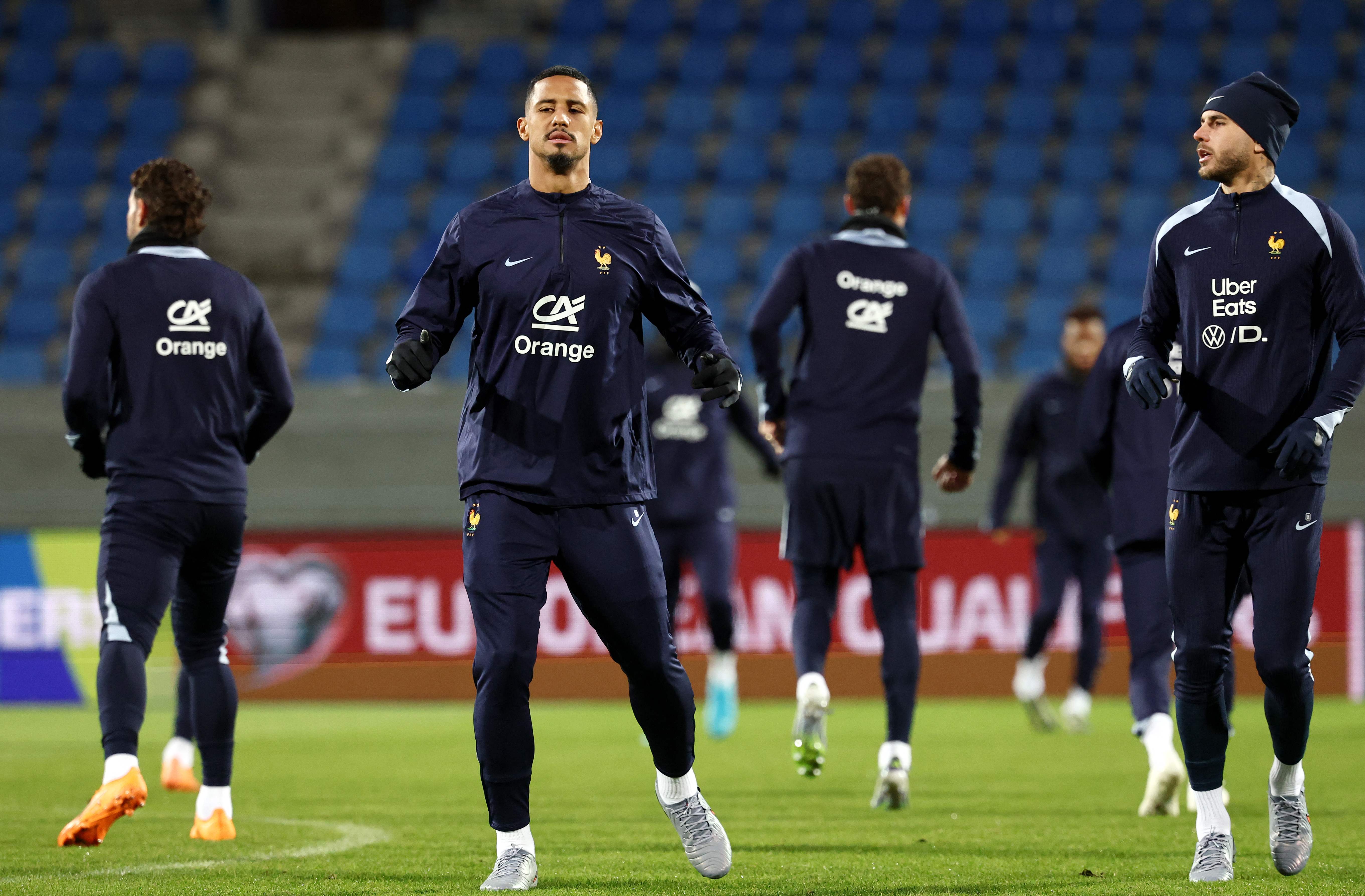 爱游戏-罗马发布备战花絮，今晚远射贴柱，法甲任务艰巨，阵容厚度经受考验的简单介绍